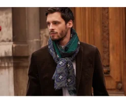Bufanda de Lana Caqui motivo azul indigo y verde-Bexley Fashion