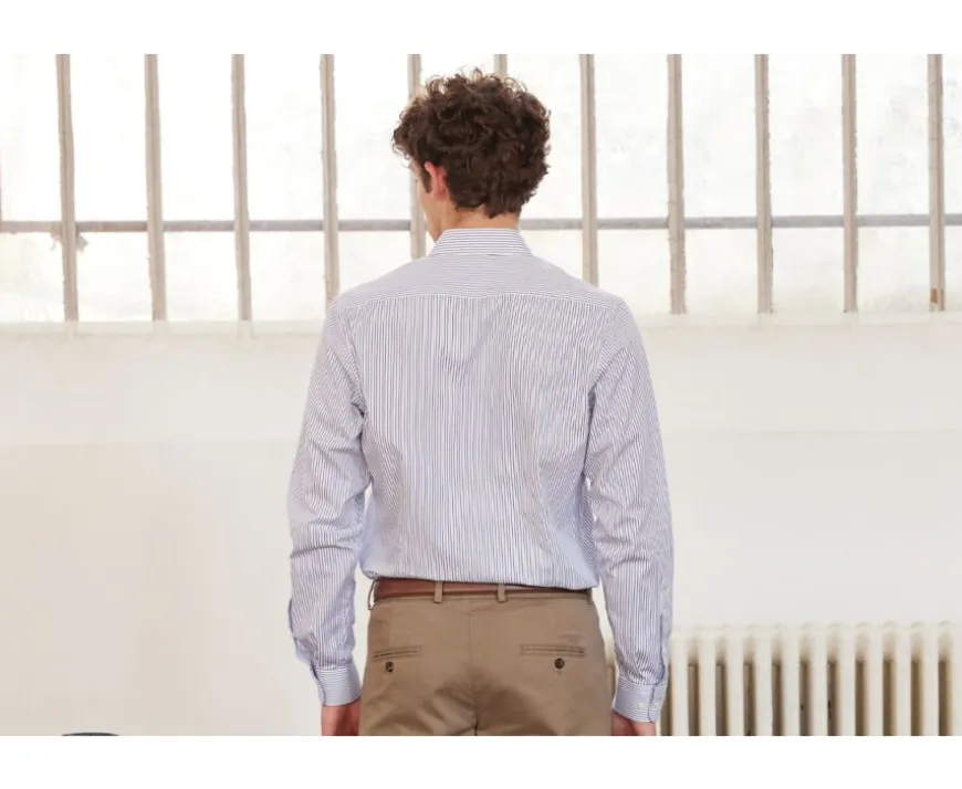 Camisa blanca con rayas azules oscuras Geoffroy-Bexley Fashion