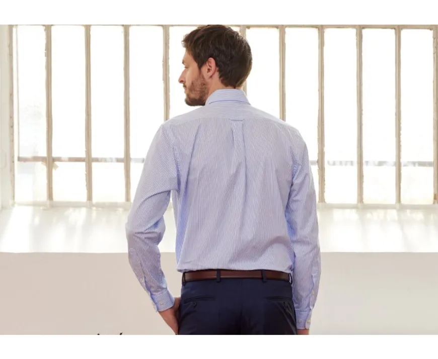 Camisa blanca de rayas azules con bolsillo en el pecho Broderick-Bexley New