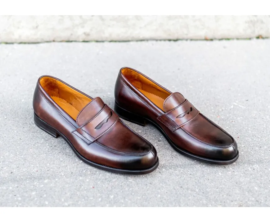 Mocasín de hombre de piel Chocolate patinado Wembley Classic-Bexley Sale
